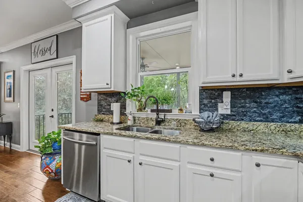 $828,997 | 584 Falcon Trail, Niceville, FL 32578