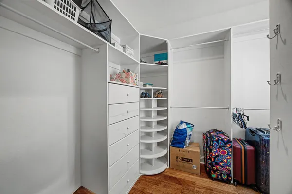 $828,997 | 584 Falcon Trail, Niceville, FL 32578