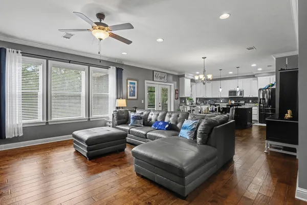 $828,997 | 584 Falcon Trail, Niceville, FL 32578