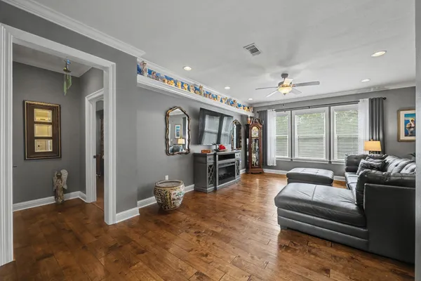 $828,997 | 584 Falcon Trail, Niceville, FL 32578