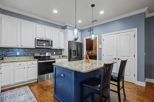 $828,997 | 584 Falcon Trail, Niceville, FL 32578