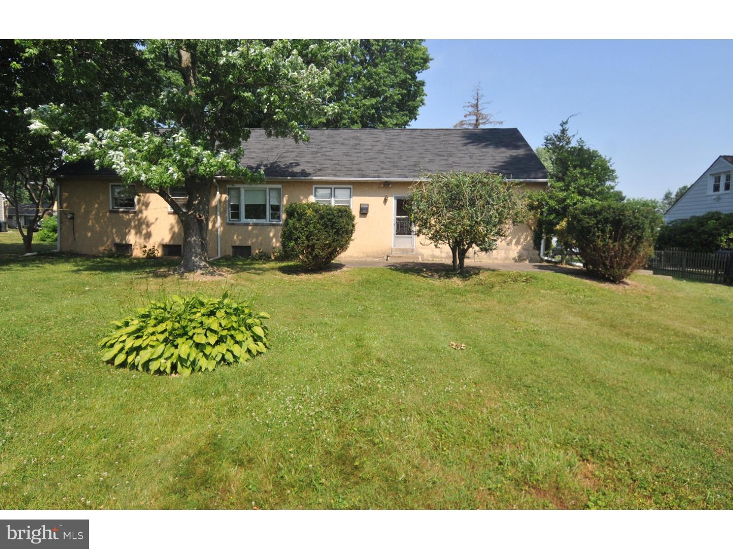 1327 Rosebud Road Southampton, PA 18966 - Photo 15 of 15 Back Yard