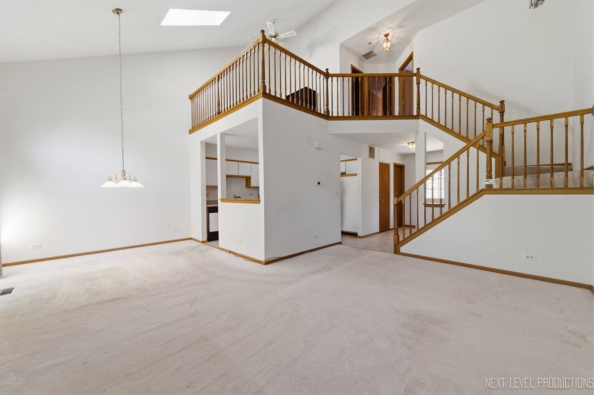 1334 Coldspring Road, Unit 1334 Carol Stream, IL 60188 - Photo 6 of 24