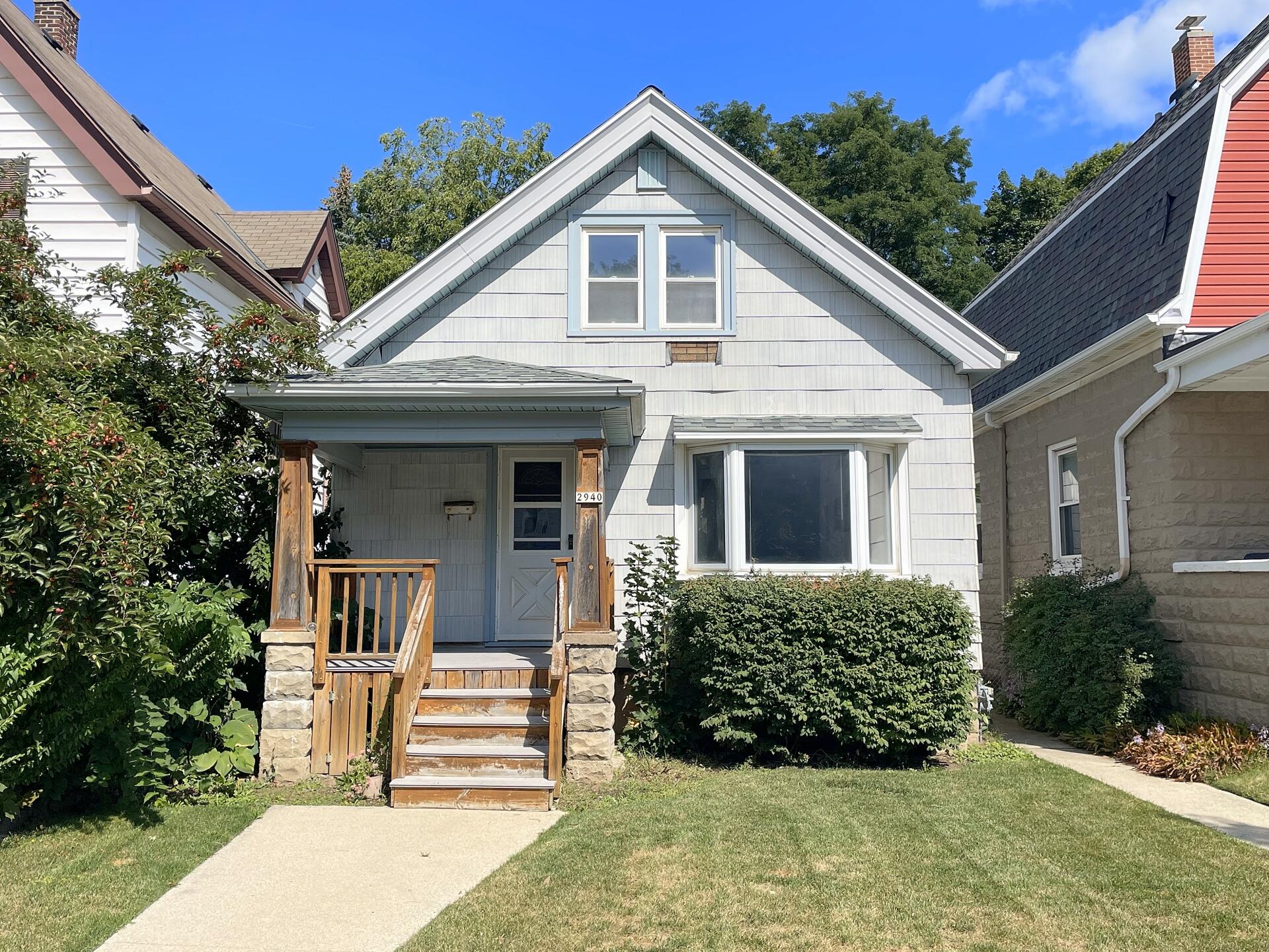 2940 South Delaware Avenue Milwaukee, WI 53207 - Photo 1 of 1 Front
