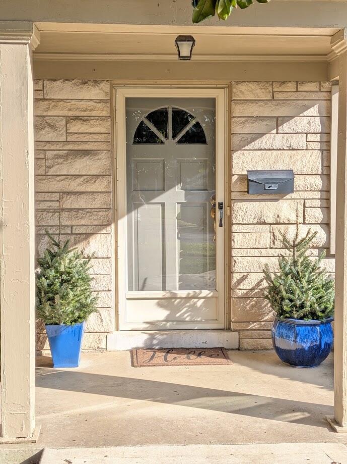 1491 North Forbes Road Lexington, KY 40511 - Photo 2 of 40 frontzoom_190330074.PORTRAIT.ORIGINAL