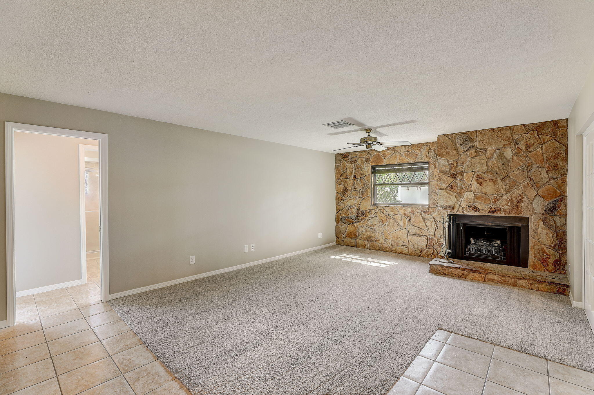 3670 Linnea Road Merritt Island, FL 32952 - Photo 4 of 20 Linnea Rd-010