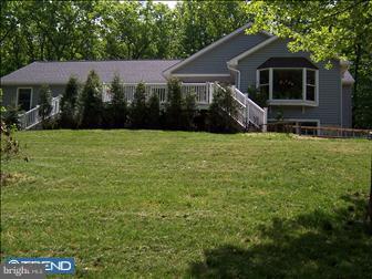 3760 Lehnenberg Road Riegelsville, PA 18077 - Photo 1 of 6
