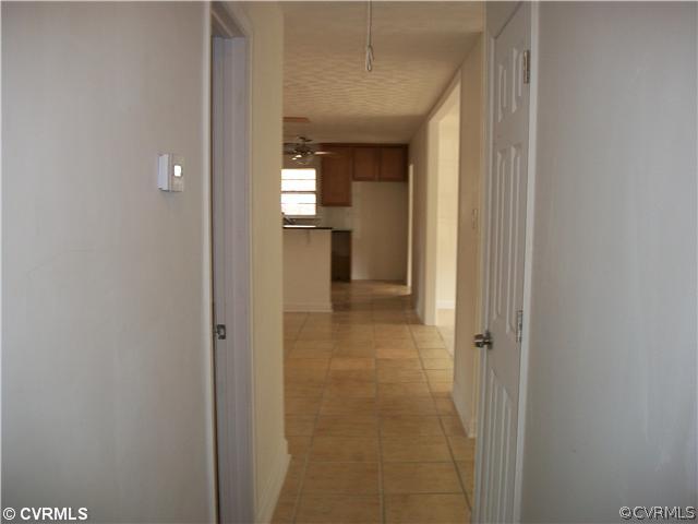6920 Slate Road Chesterfield, VA 23832 - Photo 7 of 12 Other - Hallway