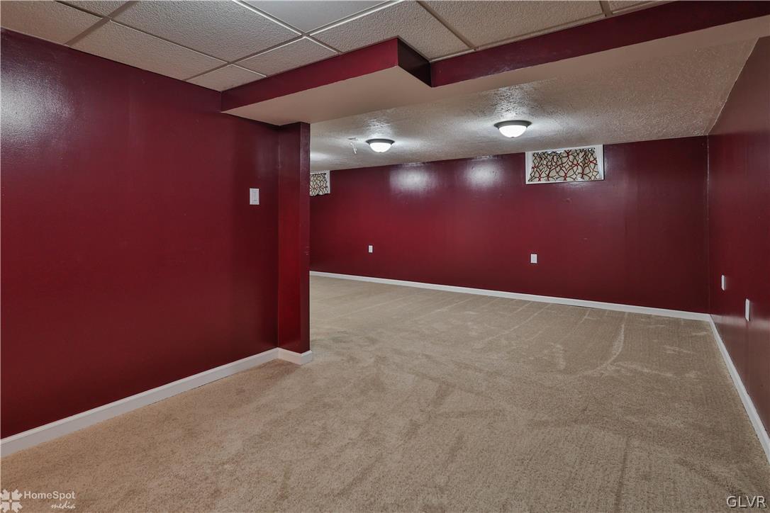 2428 Nottingham Road Bethlehem, PA 18017 - Photo 25 of 31 Gallery Image 25