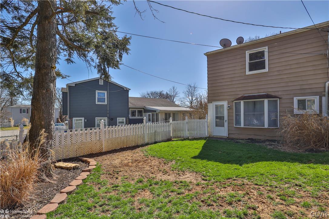 2428 Nottingham Road Bethlehem, PA 18017 - Photo 26 of 31 Gallery Image 26