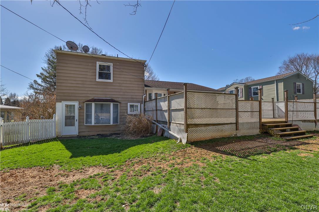 2428 Nottingham Road Bethlehem, PA 18017 - Photo 27 of 31 Gallery Image 27