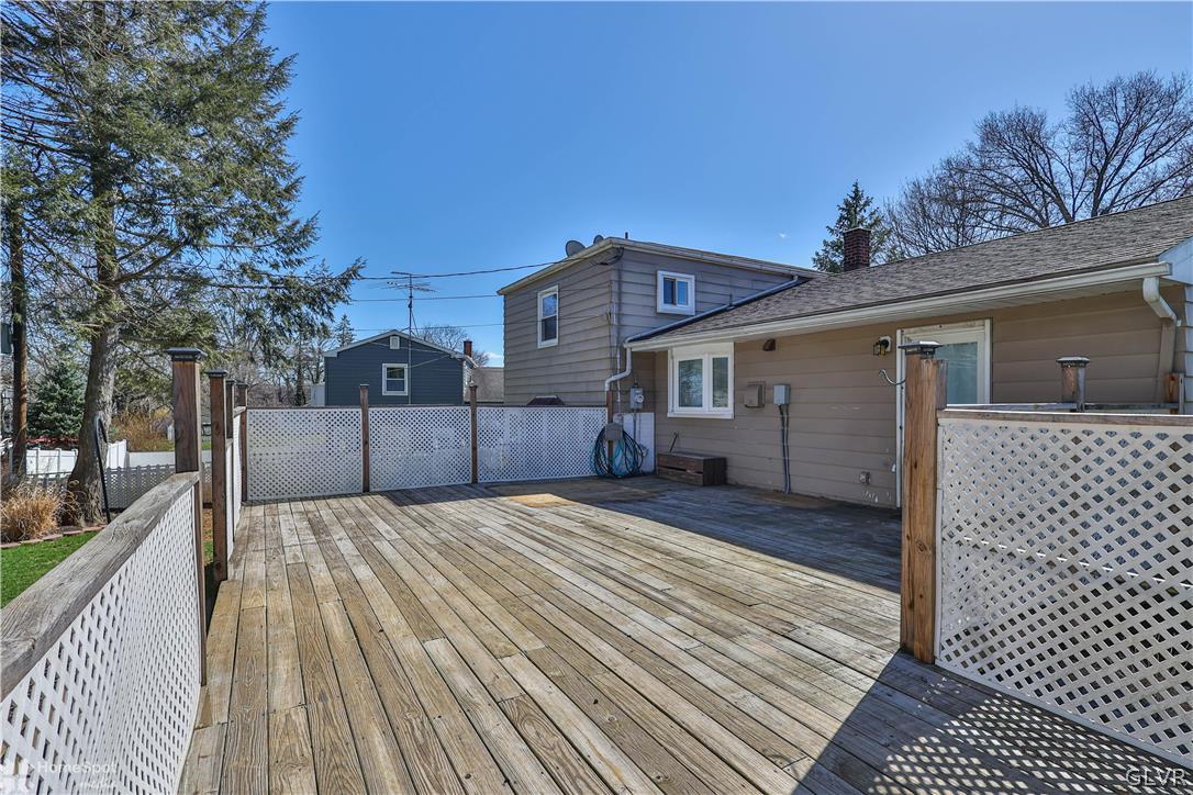 2428 Nottingham Road Bethlehem, PA 18017 - Photo 28 of 31 Gallery Image 28