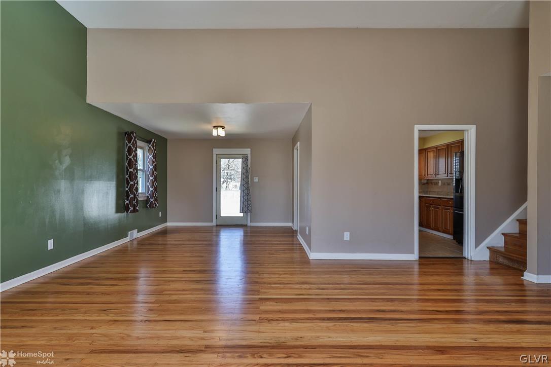 2428 Nottingham Road Bethlehem, PA 18017 - Photo 6 of 31 Gallery Image 6