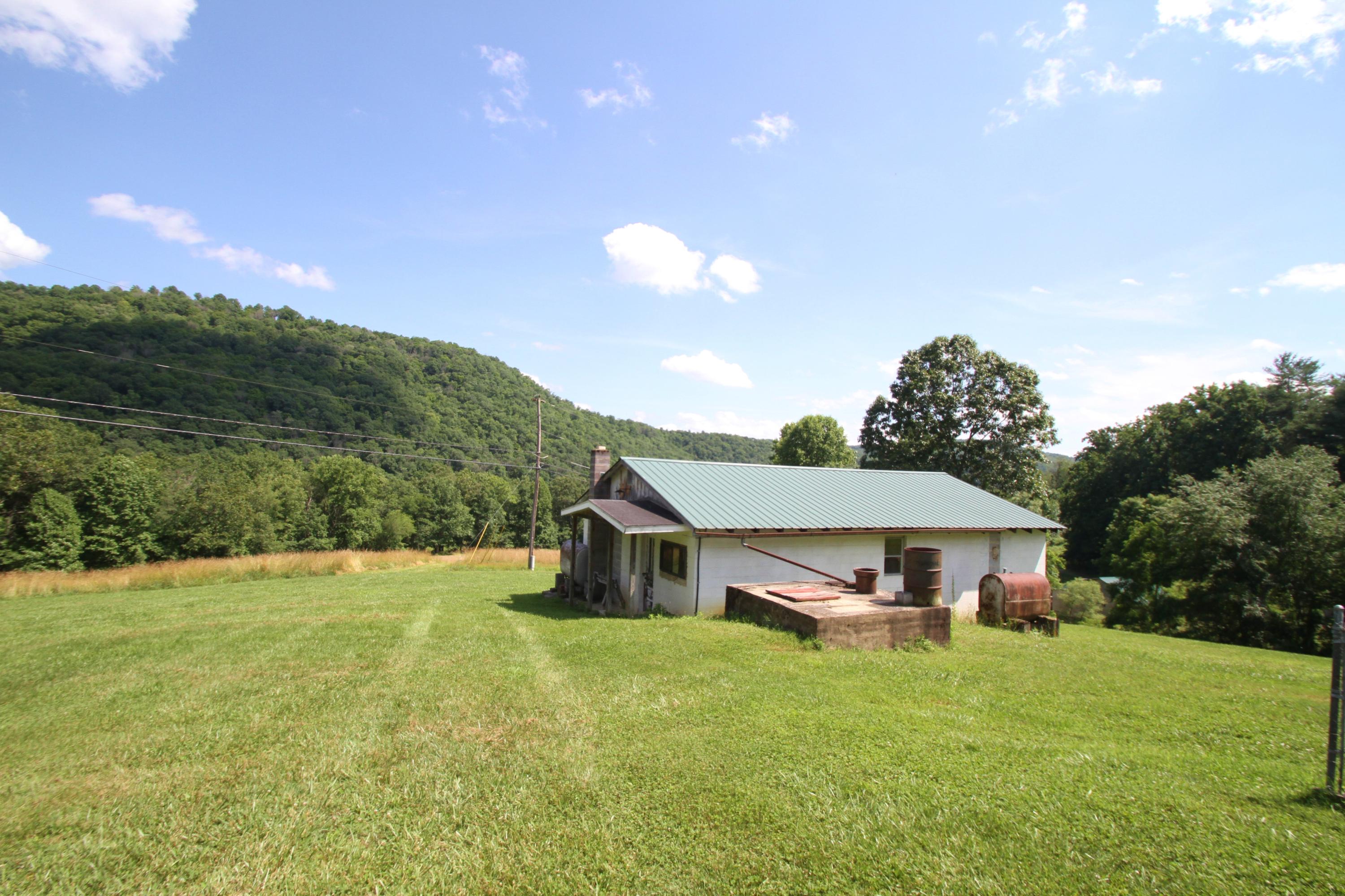 953 Rockland Road Ronceverte, WV 24970 - Photo 45 of 70 Gallery Image 45