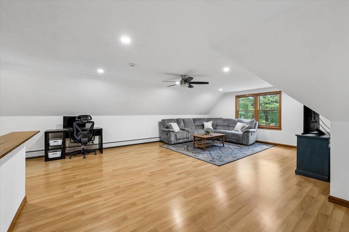186 Woodhill Hooksett Road Bow, NH 03304 - Photo 21 of 31 Gallery Image 21