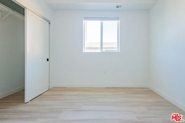 $3,254 | 2602 Carnegie Lane, Unit 6, Redondo Beach, CA 90278