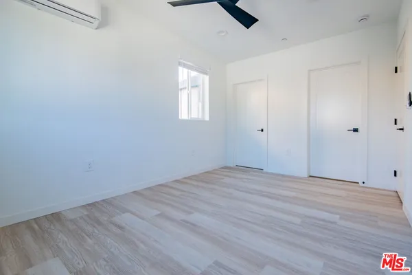 $3,254 | 2602 Carnegie Lane, Unit 6, Redondo Beach, CA 90278