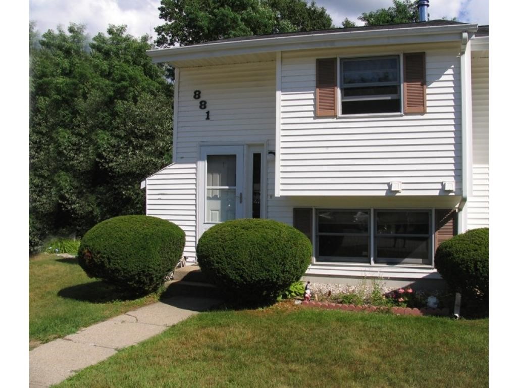 881-1 Mammoth Road, Unit 401 Manchester, NH 03104 - Photo 2 of 21
