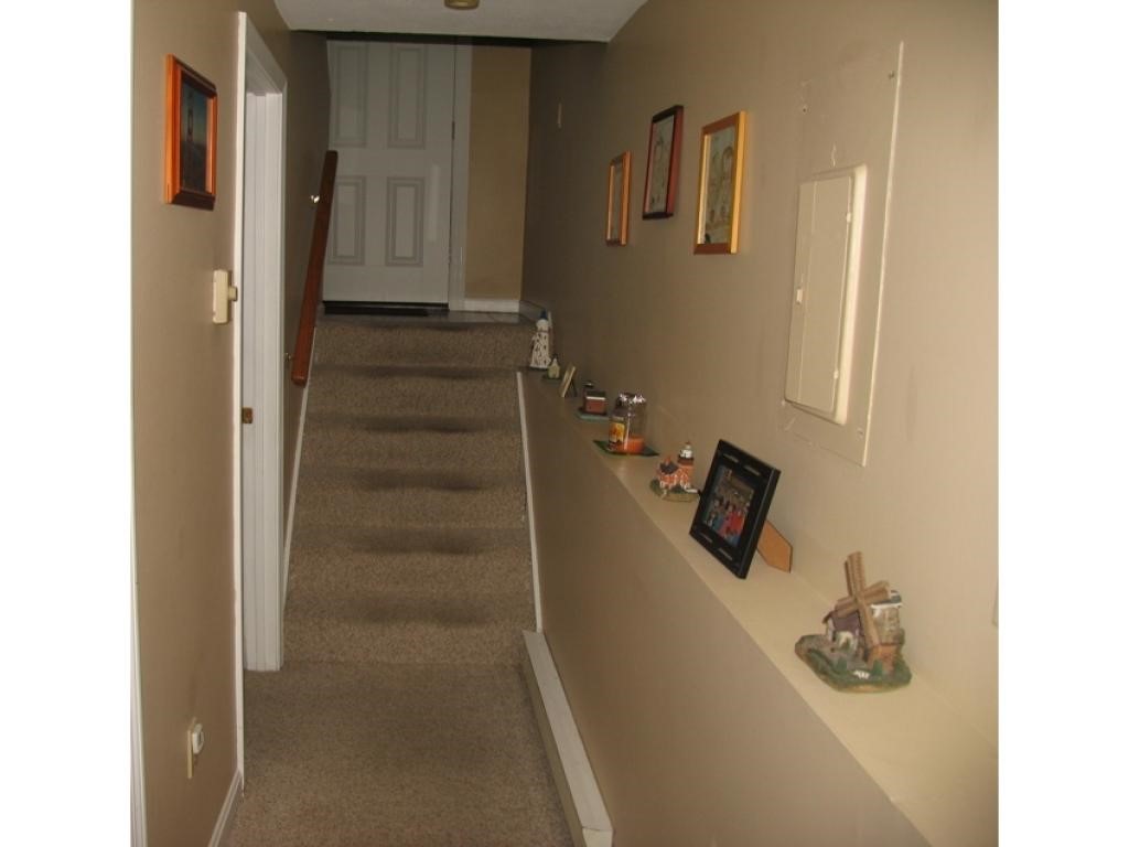 881-1 Mammoth Road, Unit 401 Manchester, NH 03104 - Photo 13 of 21