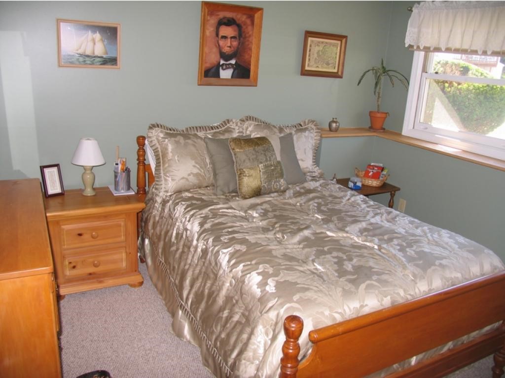 881-1 Mammoth Road, Unit 401 Manchester, NH 03104 - Photo 19 of 21