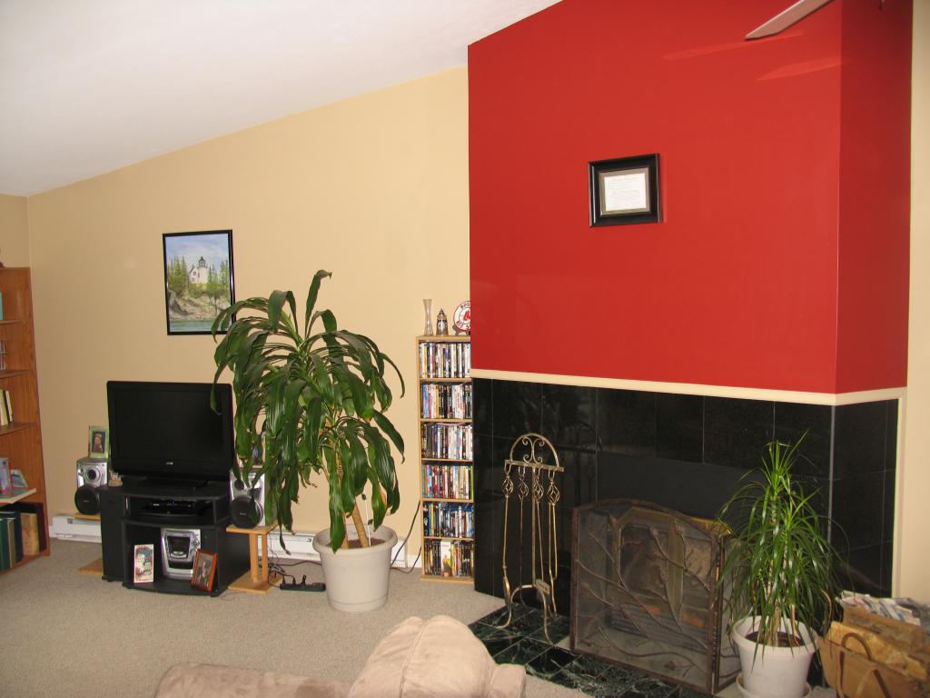 881-1 Mammoth Road, Unit 401 Manchester, NH 03104 - Photo 9 of 21