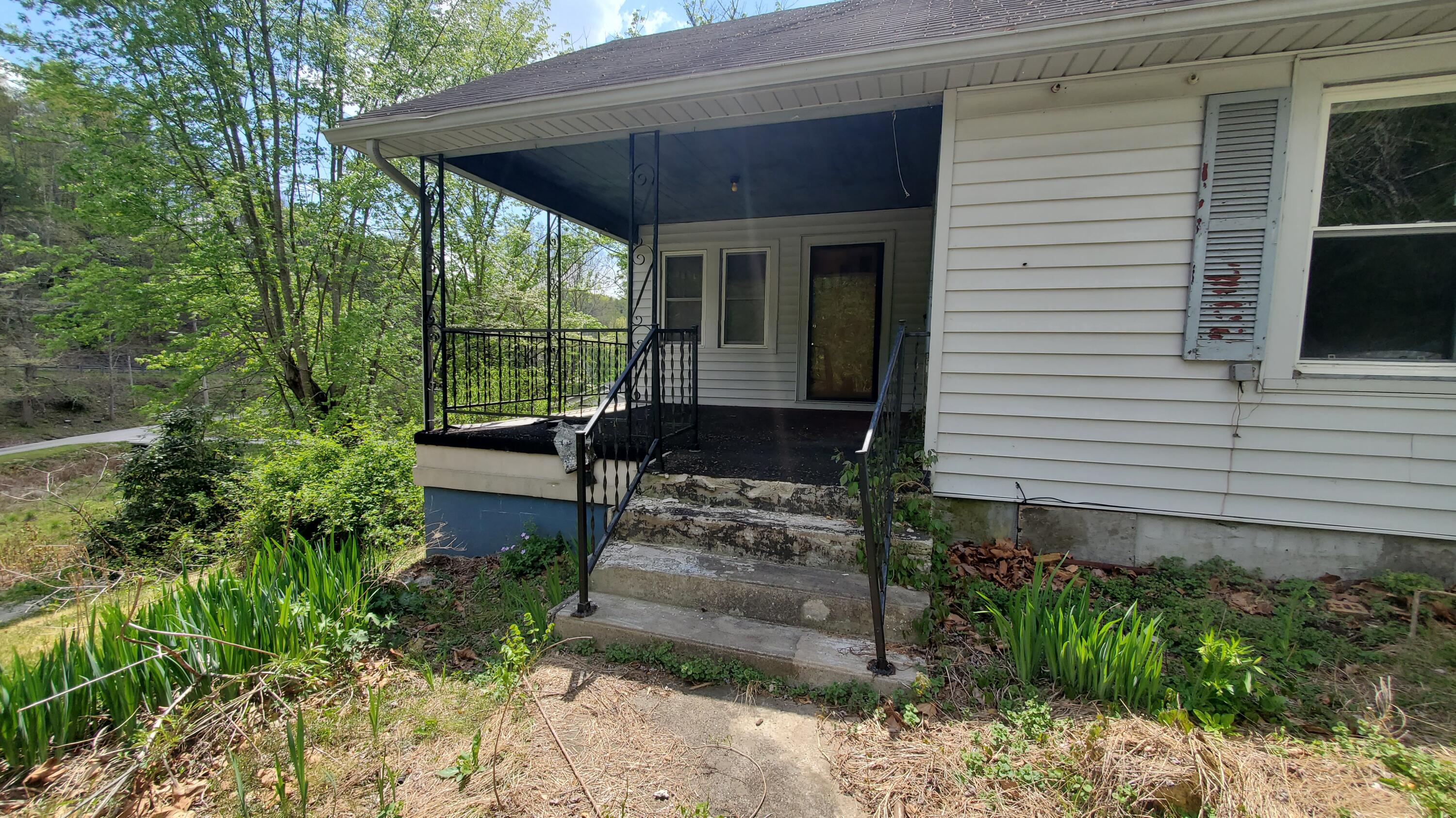 51 Old County Road McKee, KY 40447 - Photo 16 of 31 20230426_134025