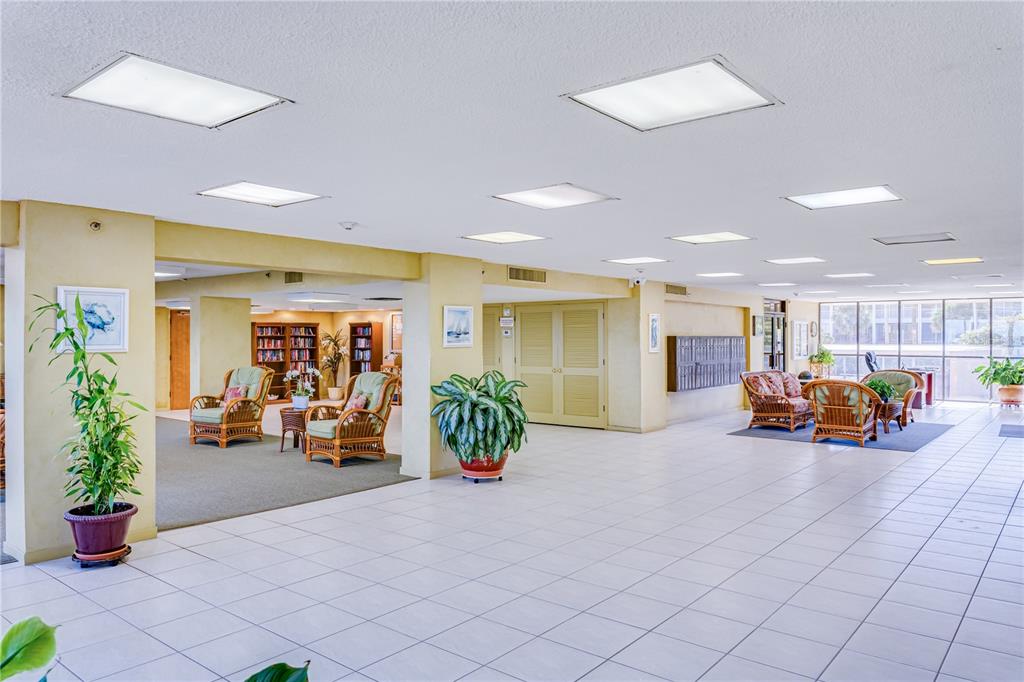 900 Gulf Boulevard, Unit 702 Indian Rocks Beach, FL 33785 - Photo 45 of 52