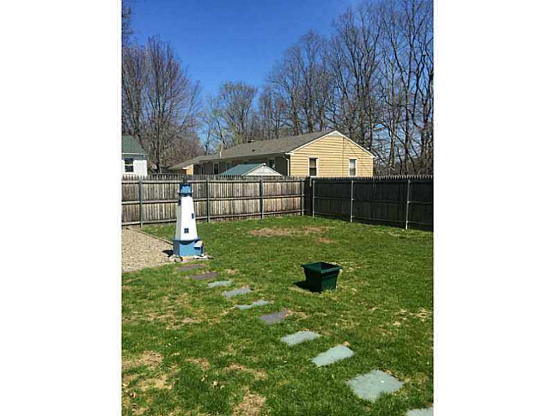 259 Aqueduct Road Cranston, RI 02910 - Photo 3 of 12 Exterior Back.