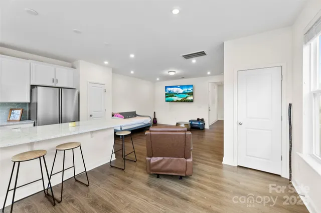 $365,000 | 1075 South Point Road, Belmont, NC 28012