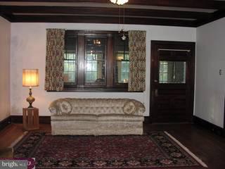 109 Llandaff Road Havertown, PA 19083 - Photo 2 of 6 Gallery Image 2