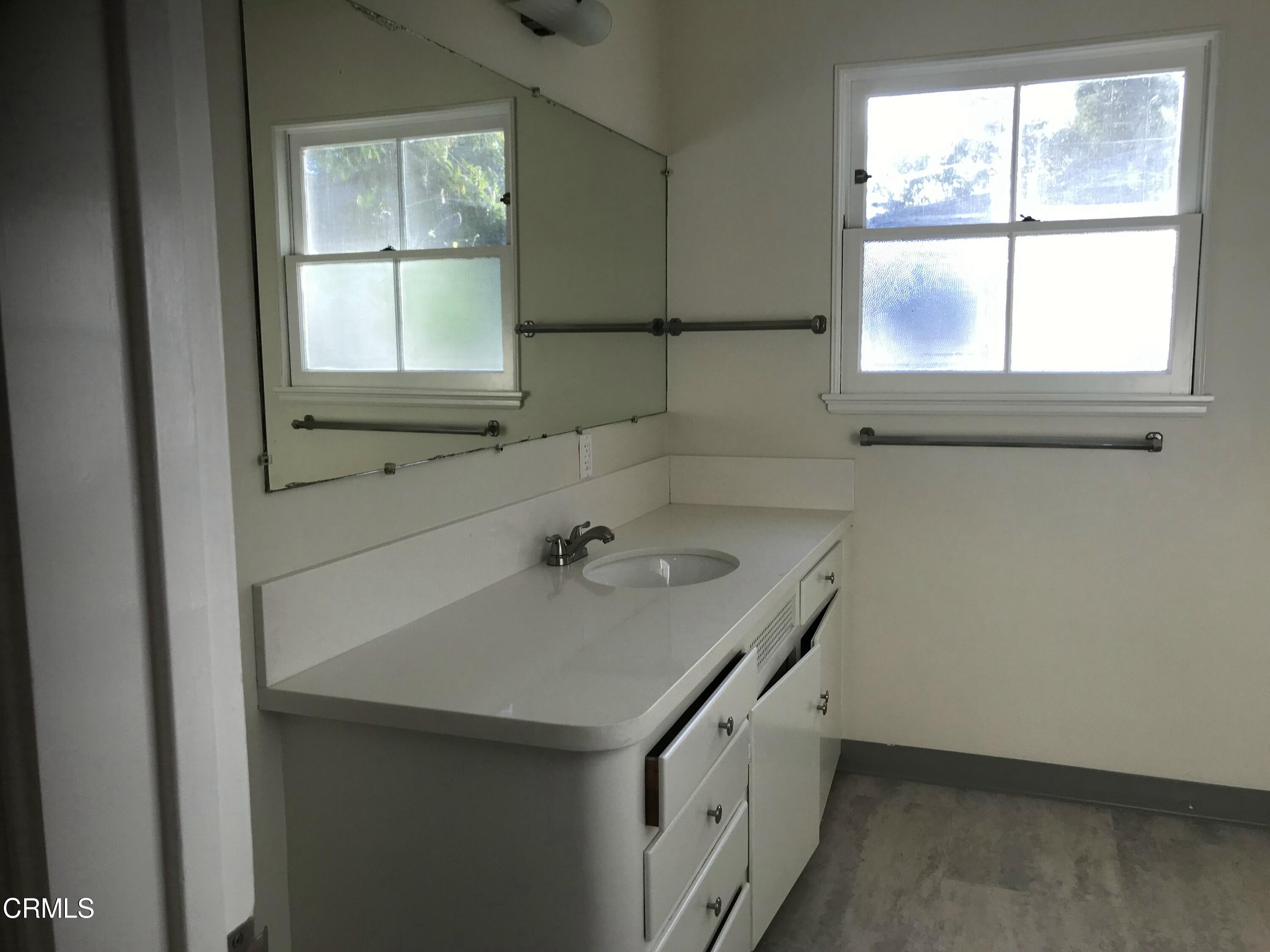 1177 Meadowbrook Road Altadena, CA 91001 - Photo 11 of 24 IMG_5002