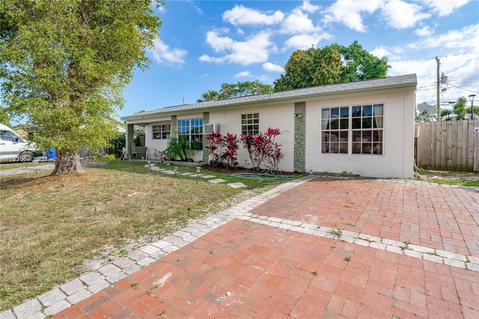 7100 Raleigh Street Hollywood, FL 33024 - Photo 1 of 32 Gallery Image 1