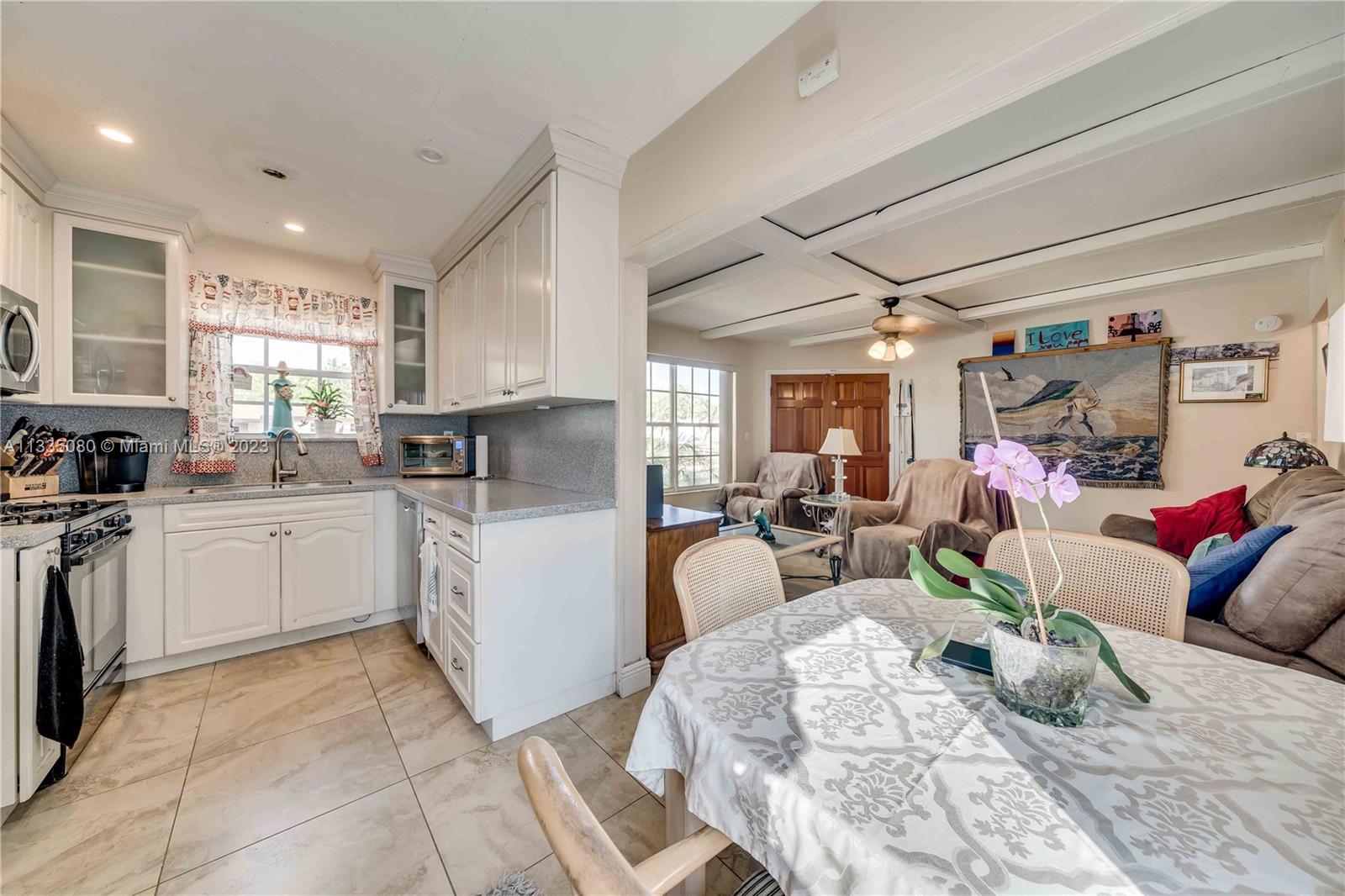 7100 Raleigh Street Hollywood, FL 33024 - Photo 12 of 32 Gallery Image 12