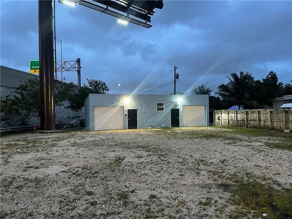 $2,800 | 665 Prospect Road, Oakland Park, FL 33309