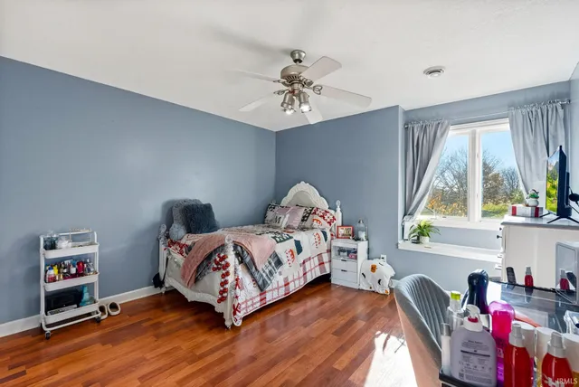 $494,900 | 5185 Sawgrass Lane, Leesburg, IN 46538