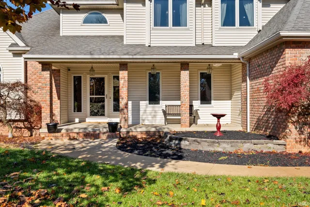 $494,900 | 5185 Sawgrass Lane, Leesburg, IN 46538