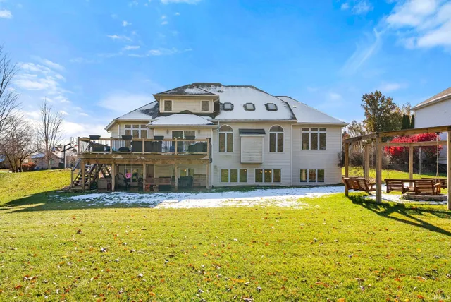 $494,900 | 5185 Sawgrass Lane, Leesburg, IN 46538