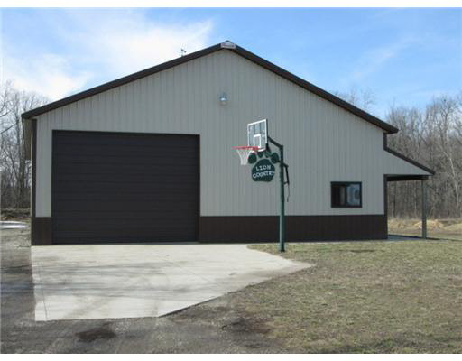 4701 North Iris Road Bremen, IN 46506 - Photo 4 of 15 Gallery Image 4