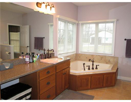 4701 North Iris Road Bremen, IN 46506 - Photo 10 of 15 Gallery Image 10