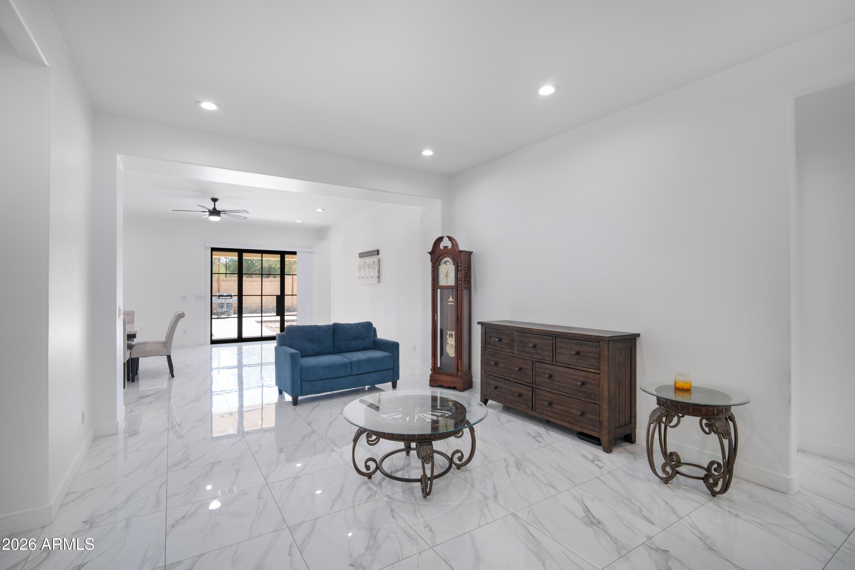 425 South Hidalgo Road Chandler, AZ 85225 - Photo 12 of 48 9
