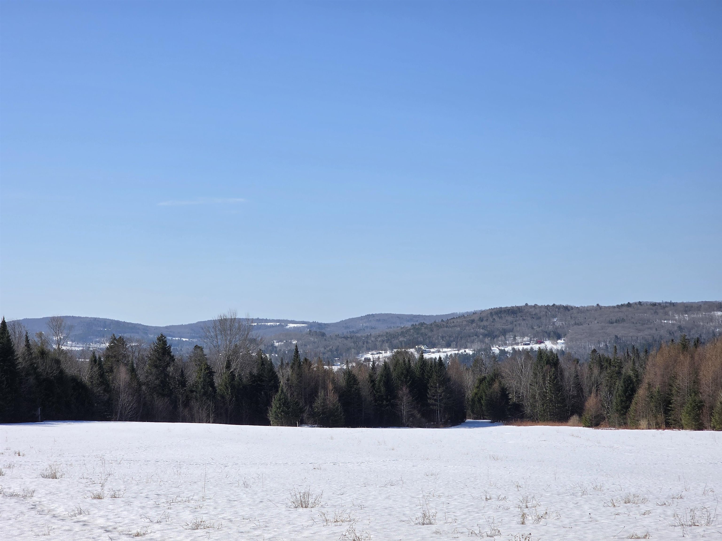 254 Airport Road Lyndon, VT 05851 - Photo 13 of 29