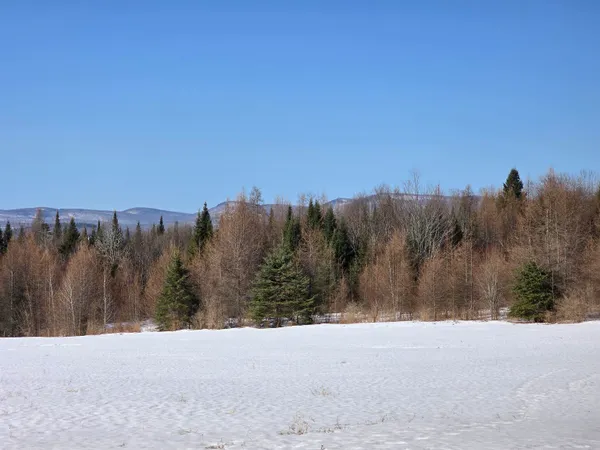 $495,000 | 254 Airport Road, Lyndon, VT 05851
