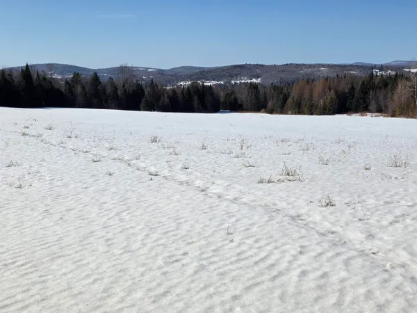 $495,000 | 254 Airport Road, Lyndon, VT 05851
