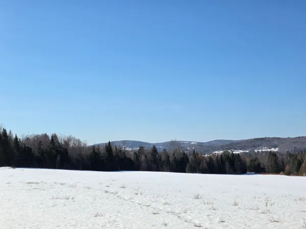 $495,000 | 254 Airport Road, Lyndon, VT 05851