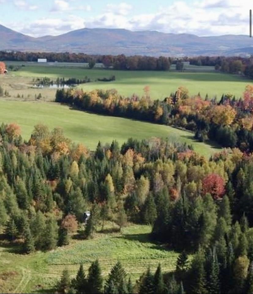 254 Airport Road Lyndon, VT 05851 - Photo 3 of 29