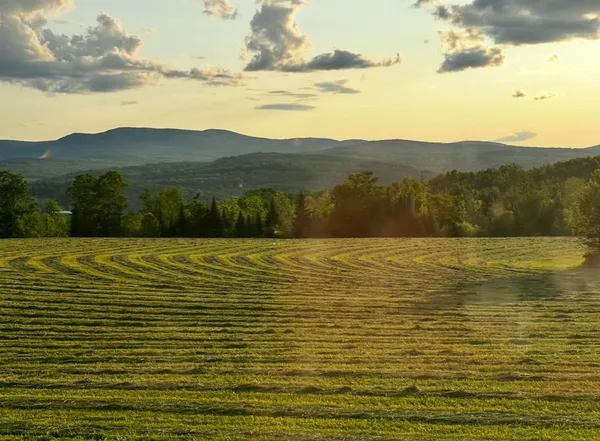 $495,000 | 254 Airport Road, Lyndon, VT 05851