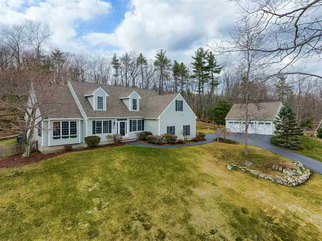 17 Bear Hill Road Windham, NH 03087 - Photo 1 of 40