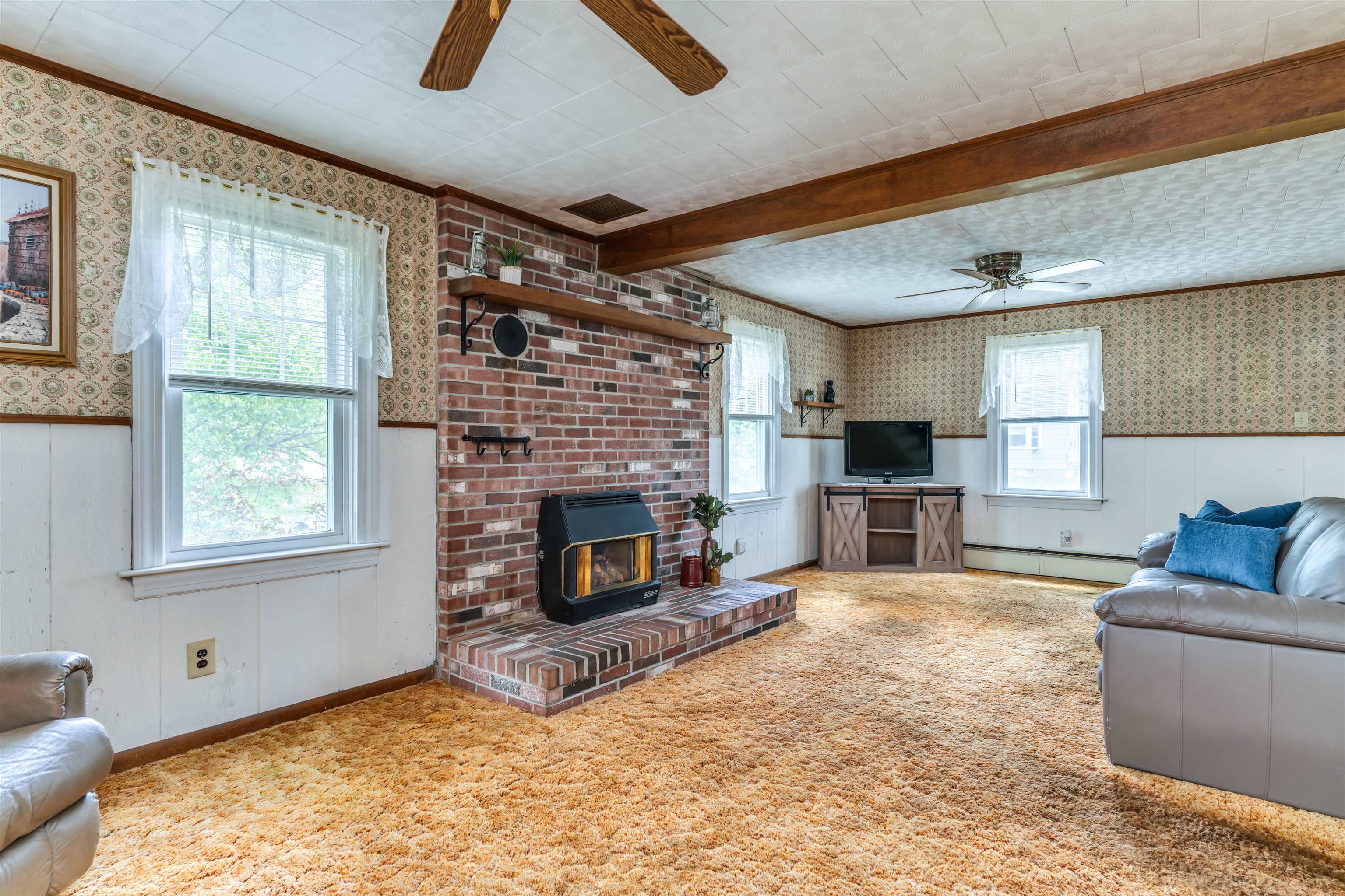 564 Portland Street Rochester, NH 03867 - Photo 10 of 36 Gallery Image 10