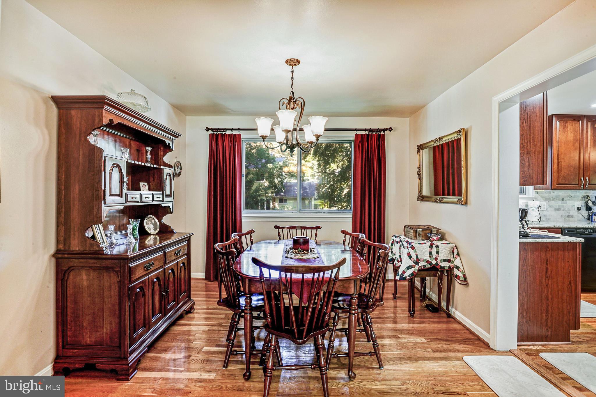 5508 Yorkshire Street Springfield, VA 22151 - Photo 13 of 30 Dining Room