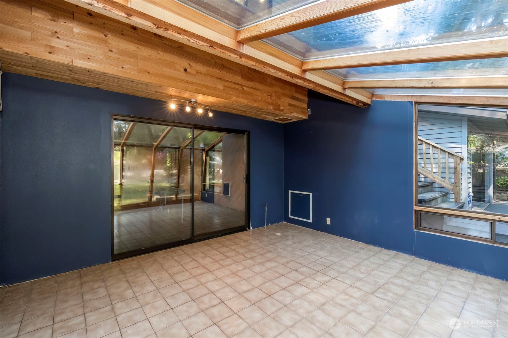 5695 Southwest 44th Street Port Orchard, WA 98367 - Photo 33 of 40 a view of empty room with window
